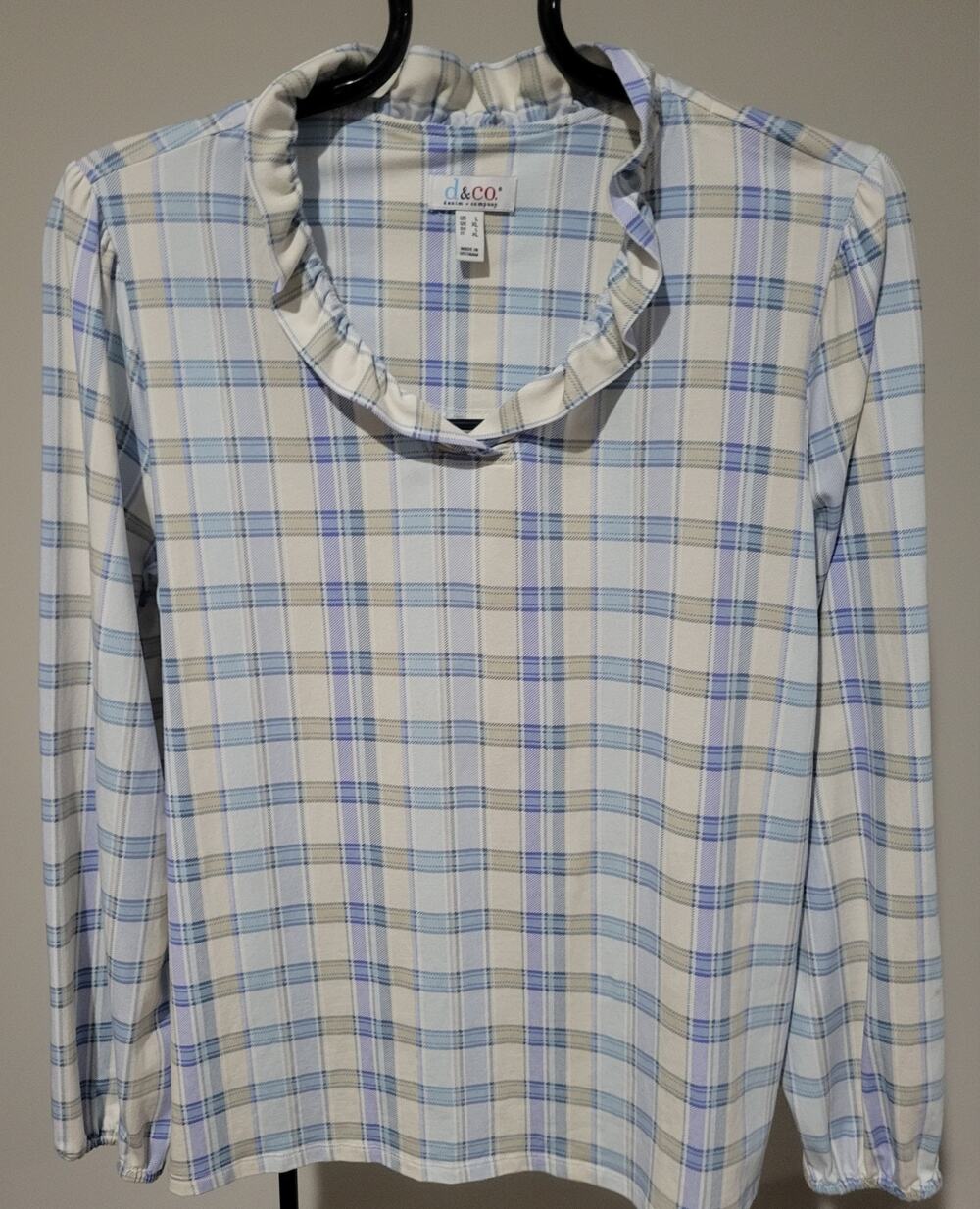 Denim & Co Size Large Plaid Favorite Jersey Ruffled V-Neck Top A713491 NWOT